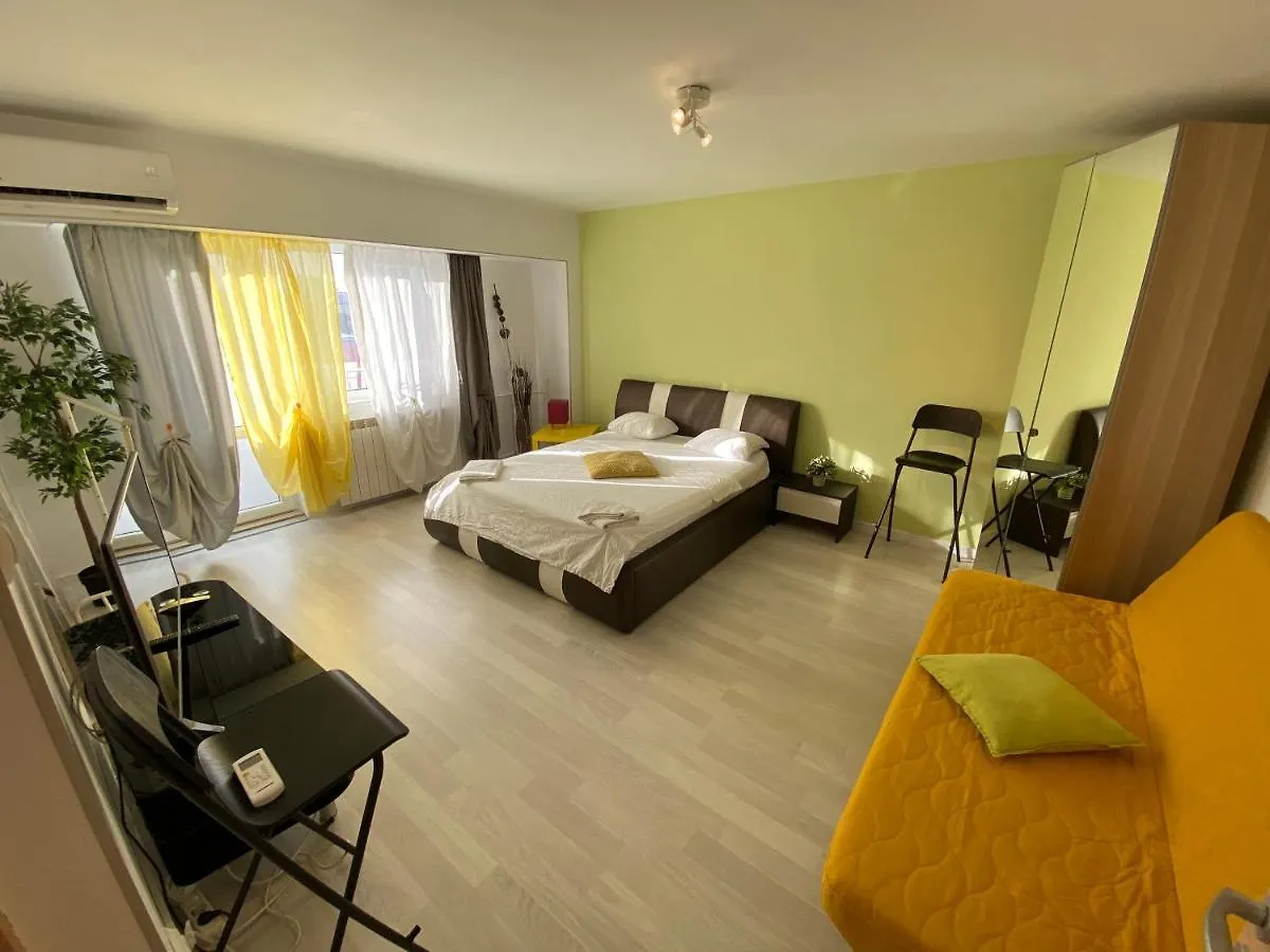 New Green Apartment Studio 1 بوخارست