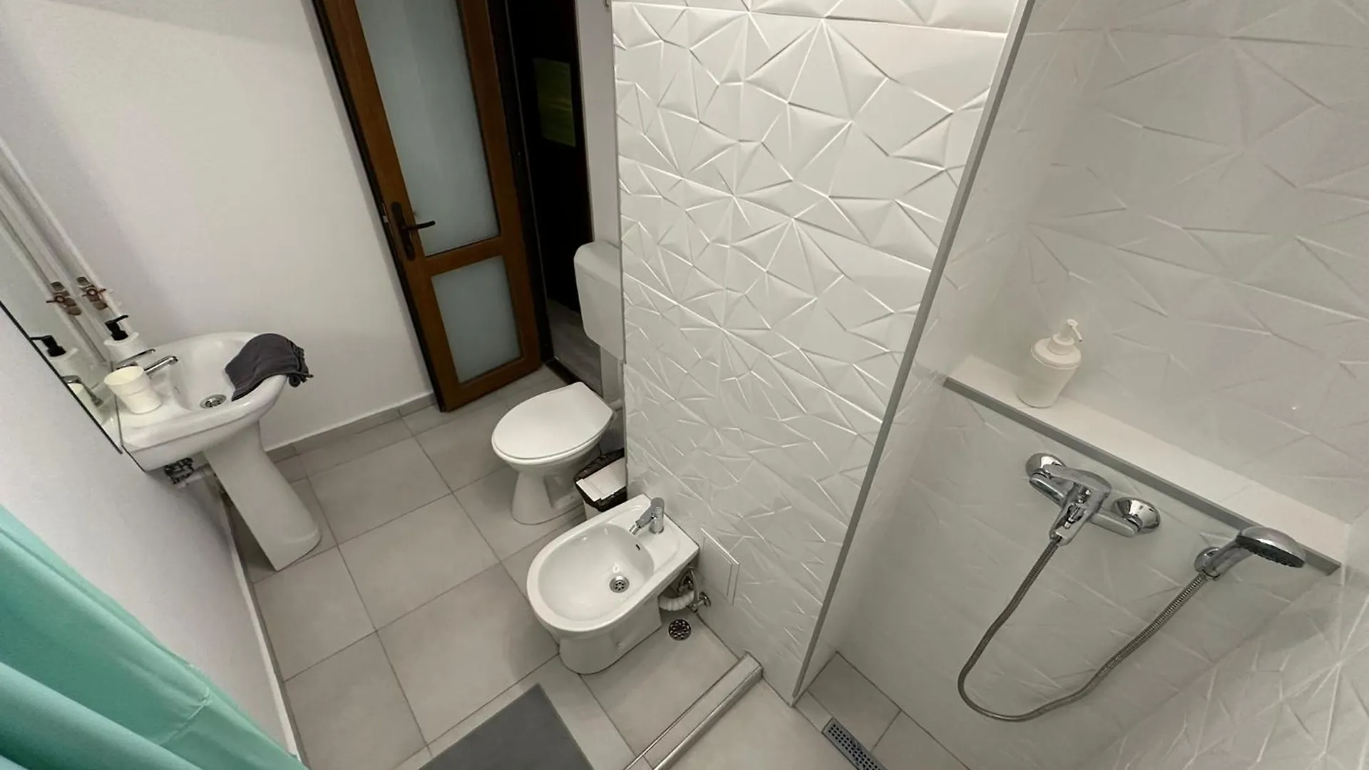 New Green Apartment Studio 1 بوخارست